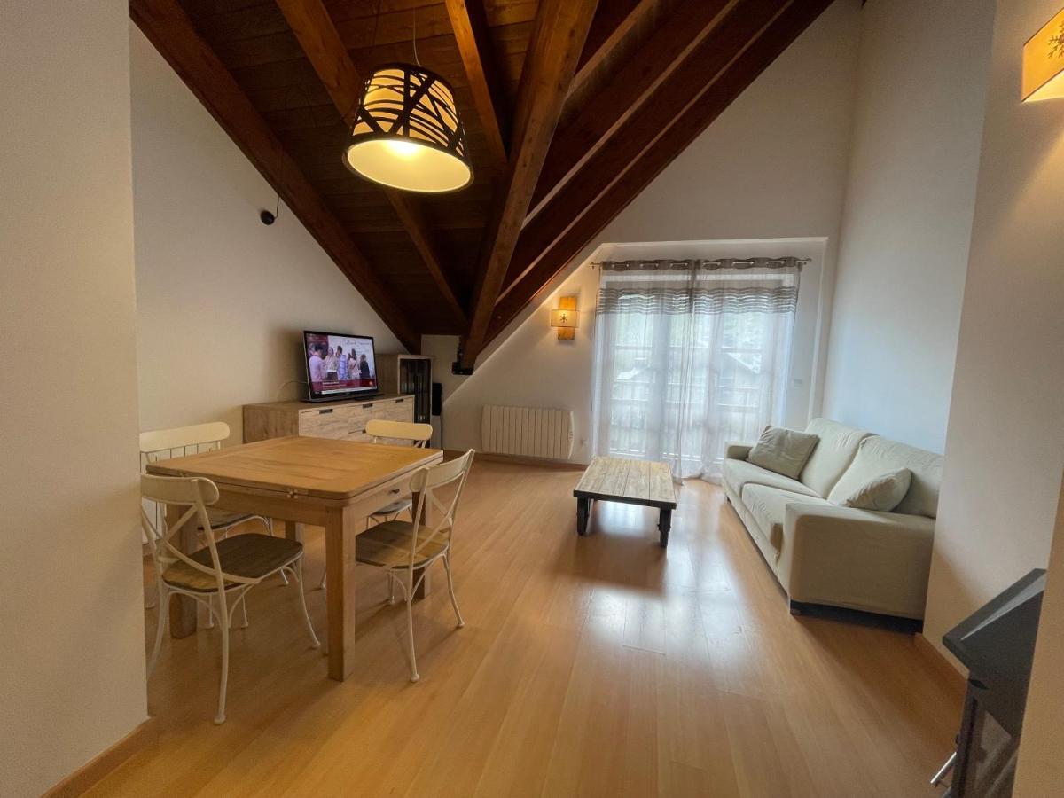 B31 - Urb. La Coma 3º - Villmor Apartment Benasque Luaran gambar